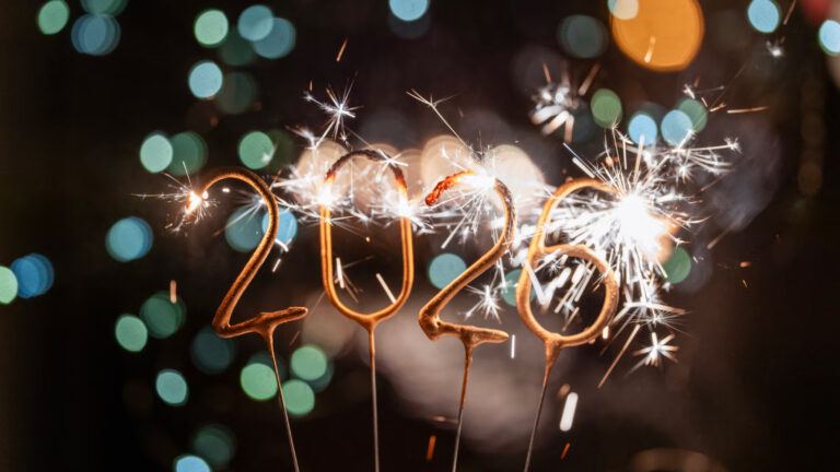 People welcoming New Year with hopes for Andhra Pradesh and Telangana progress