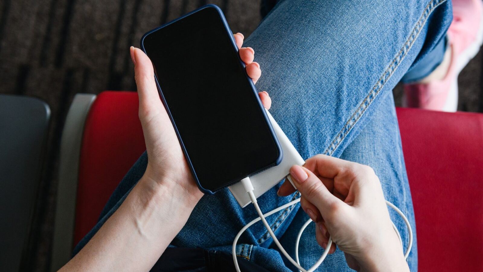power bank charging ban on Indian flights