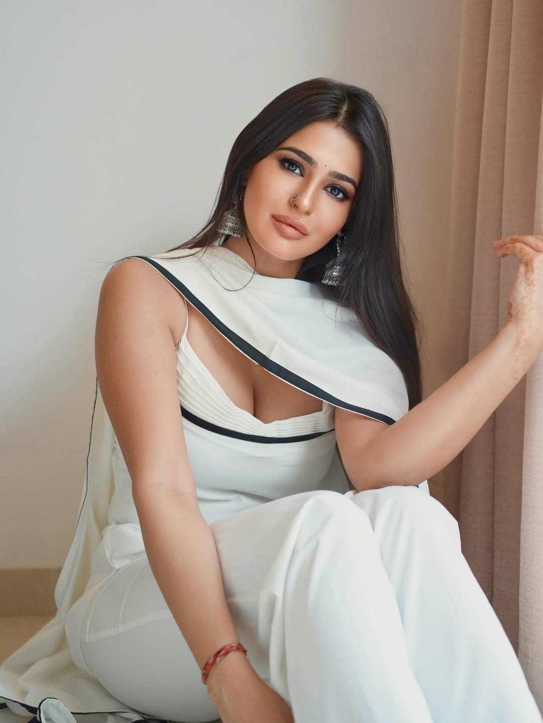 Prakriti Pavani Flaunting Bold Monochrome Outfit.