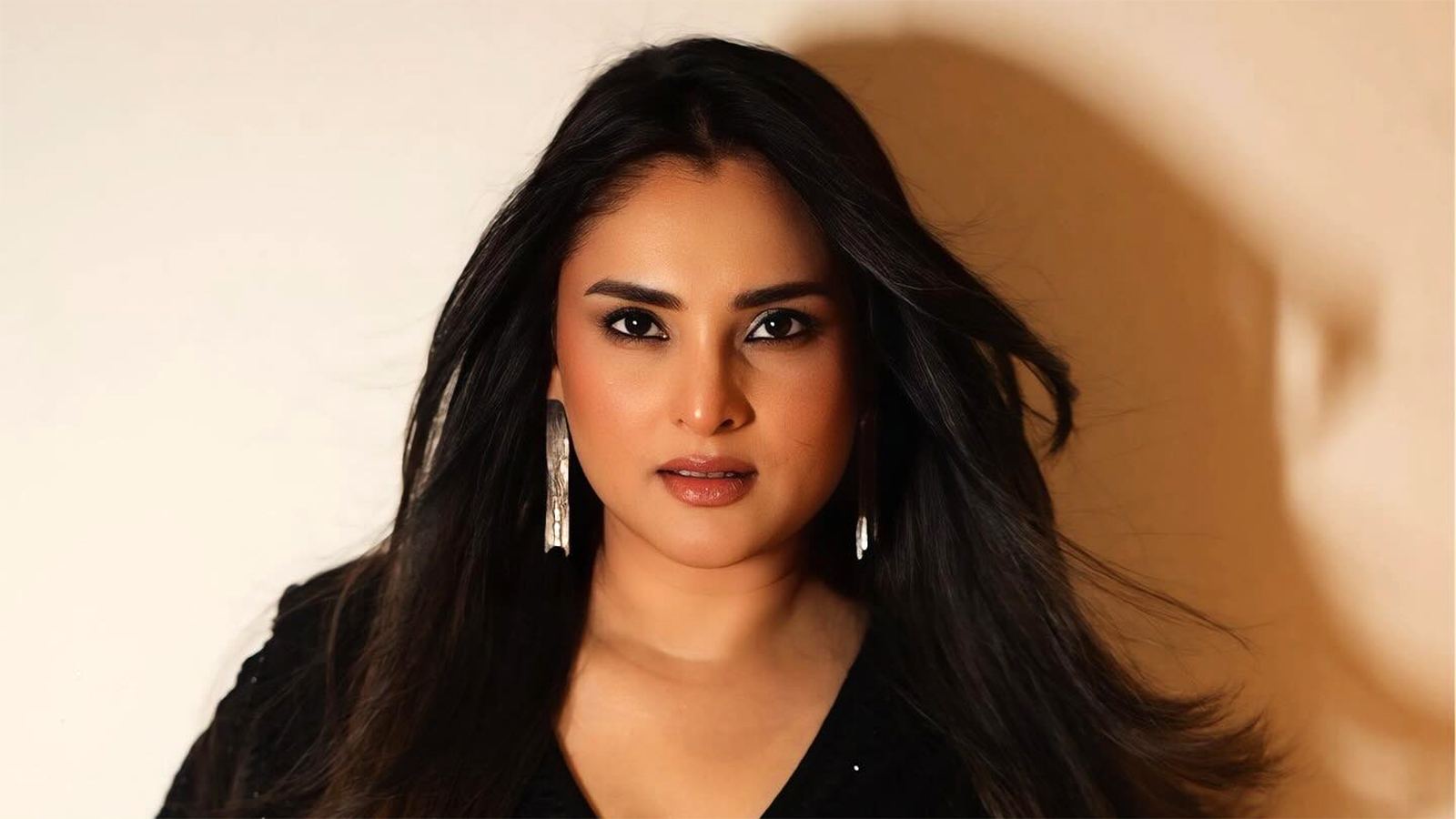 Ramya sparks controversy online