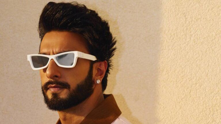 Ranveer Singh and Kalyani in Pralay