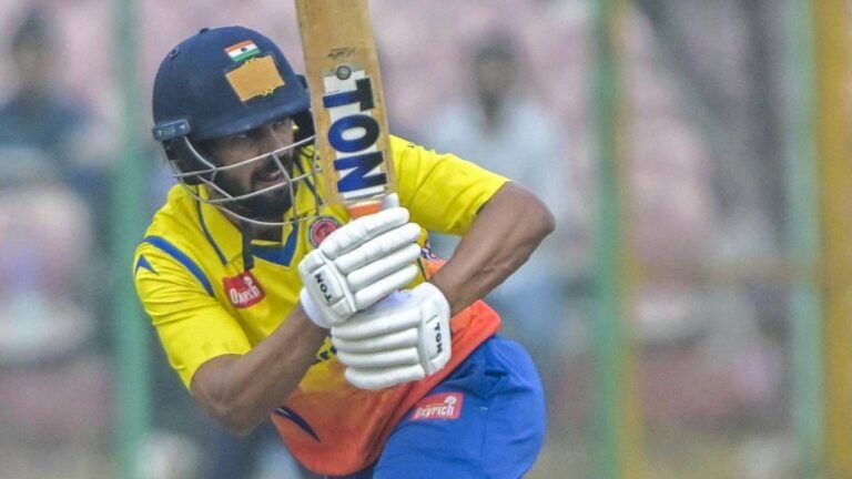 Ruturaj Gaikwad Vijay Hazare Trophy century