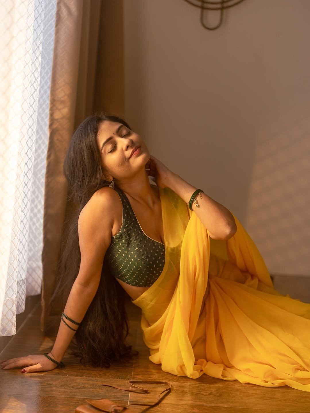 Sanya Thakur Relaxed Look In Indian Wear