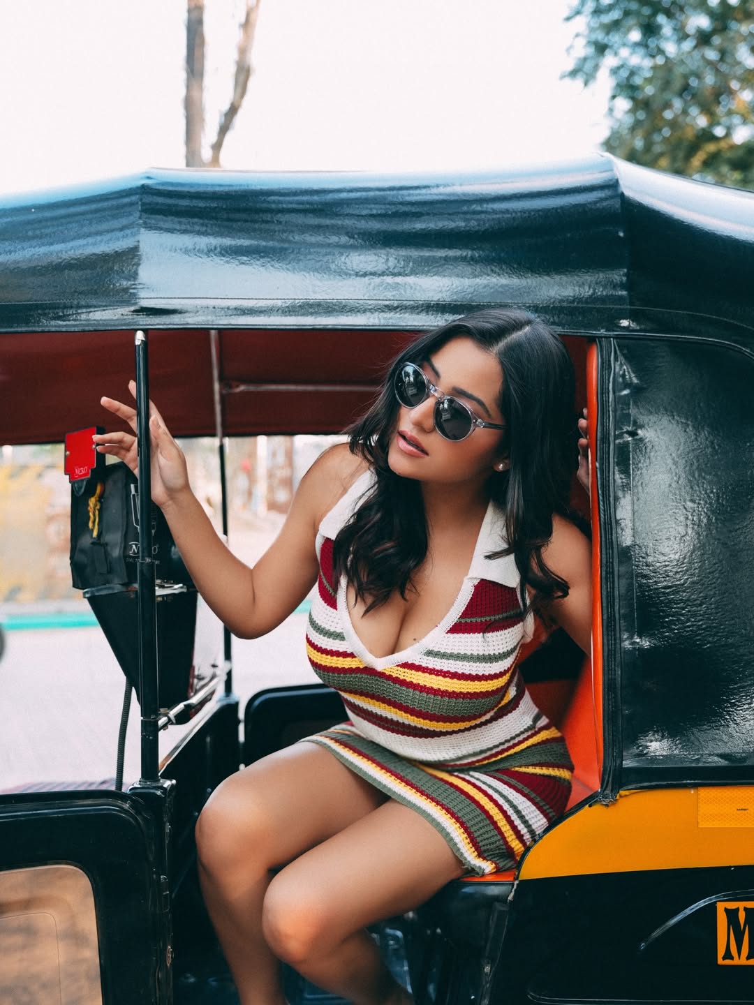 Simran Kaur Leaning Out Of An Auto Rickshaw Slay