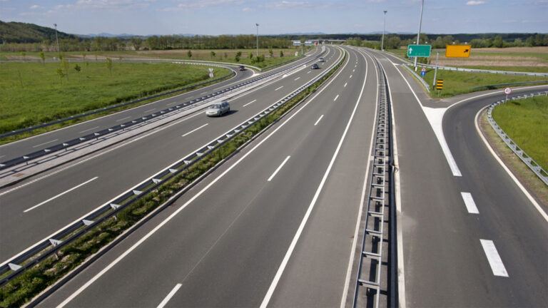 Six lane elevated highway towards RGIA Hyderabad