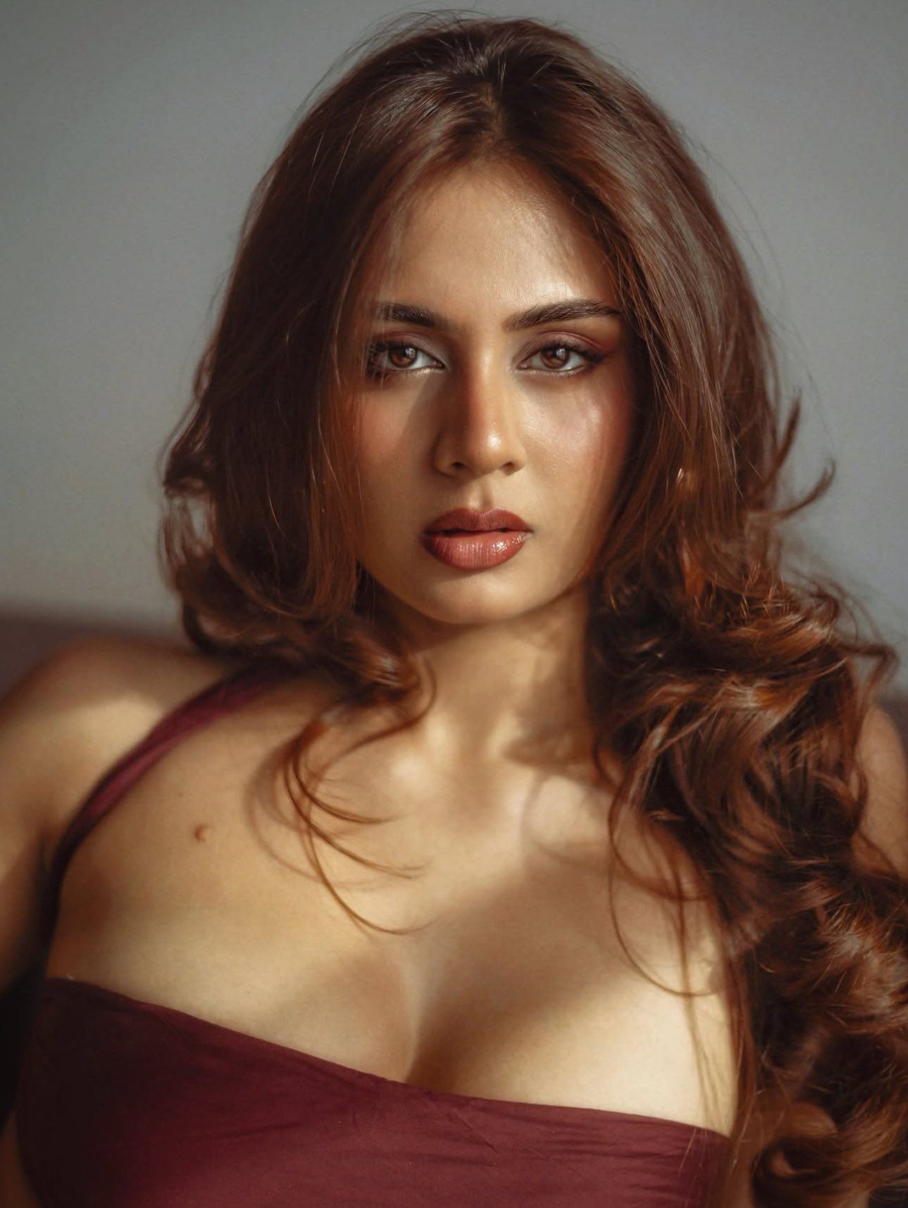 Srushti Bannatti Bold Maroon Outfit Pic