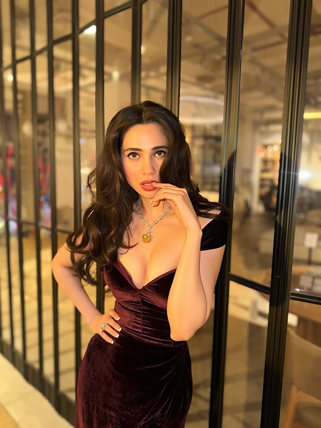 Zara Khan Flaunting High Slit In Velvet Ensemble