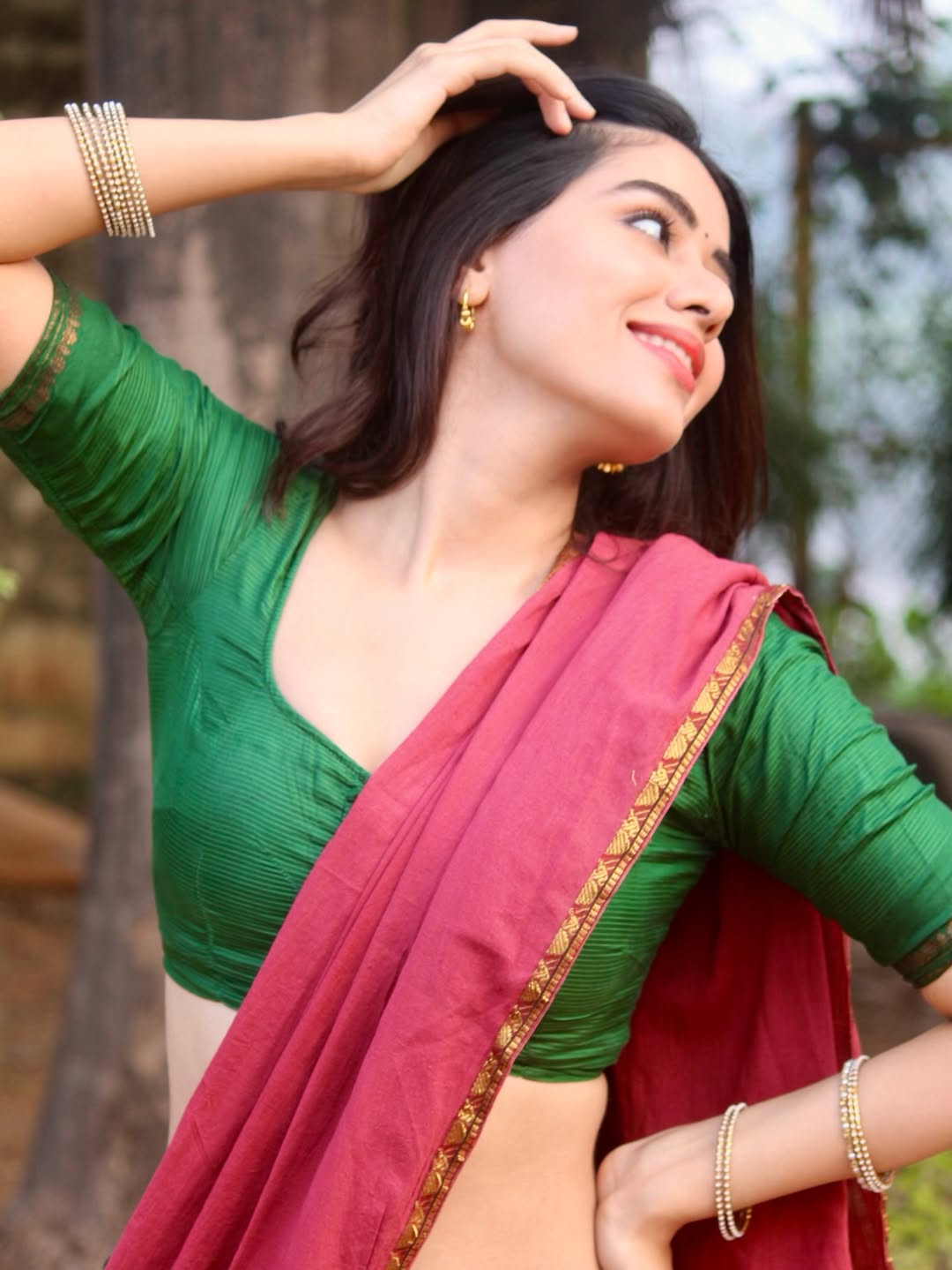 Aarti Chhikara Flaunting Bold Desi Girl Avatar
