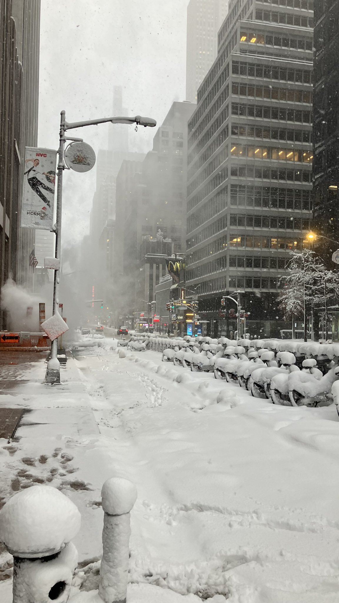 Blizzard Leaves New York Paralyzed