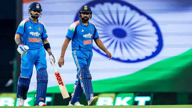 Dhoni backs Rohit Virat