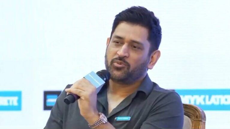 Dhoni explains why he avoids commentary