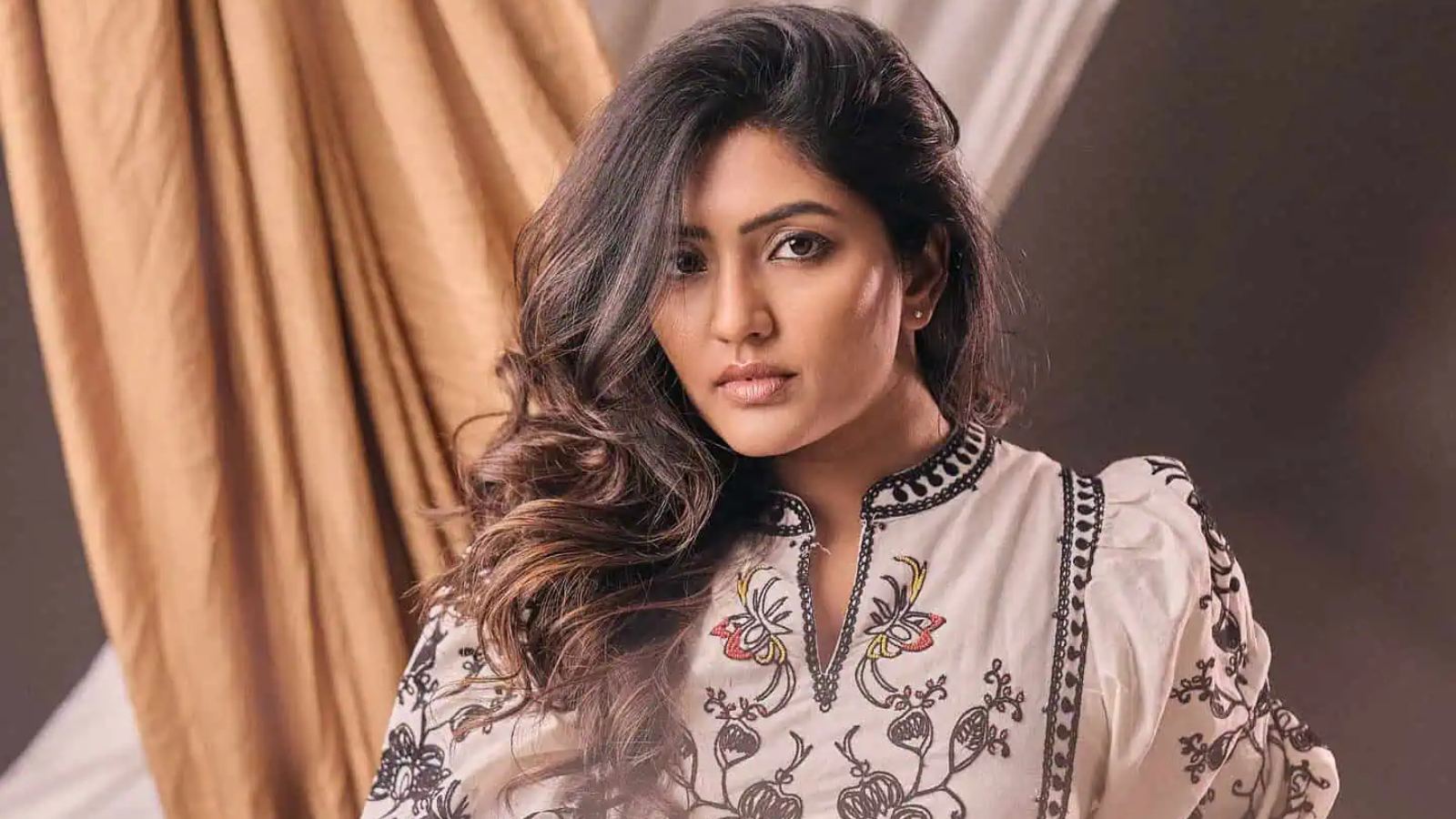 Eesha Rebba Files Police Complaint