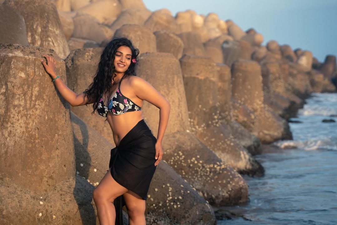 Gayatri Chaganti Striking Edgy Pose Near Waves