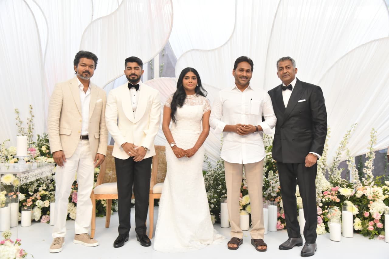Jagan with Tamil Hero Vijay Photos