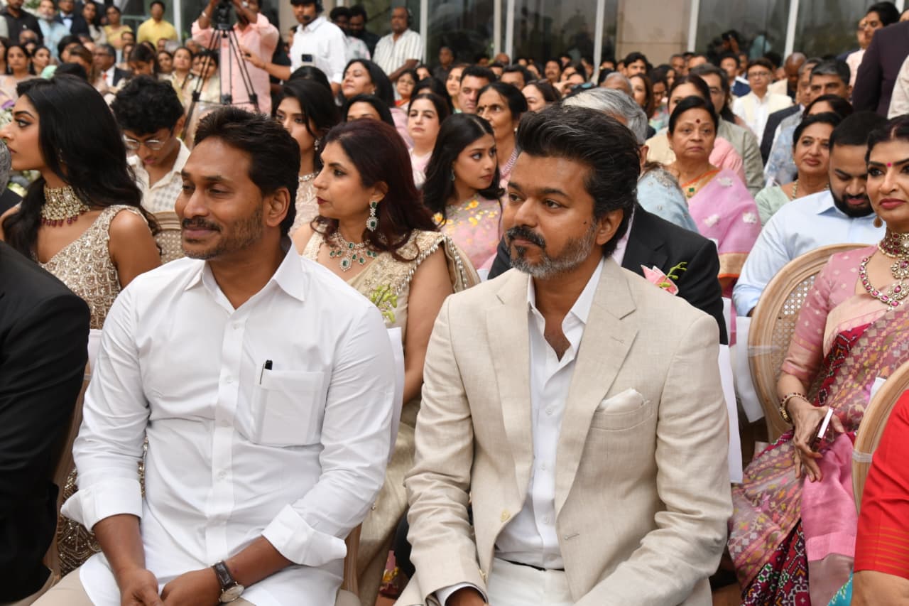 Jagan with Tamil Hero Vijay Photos