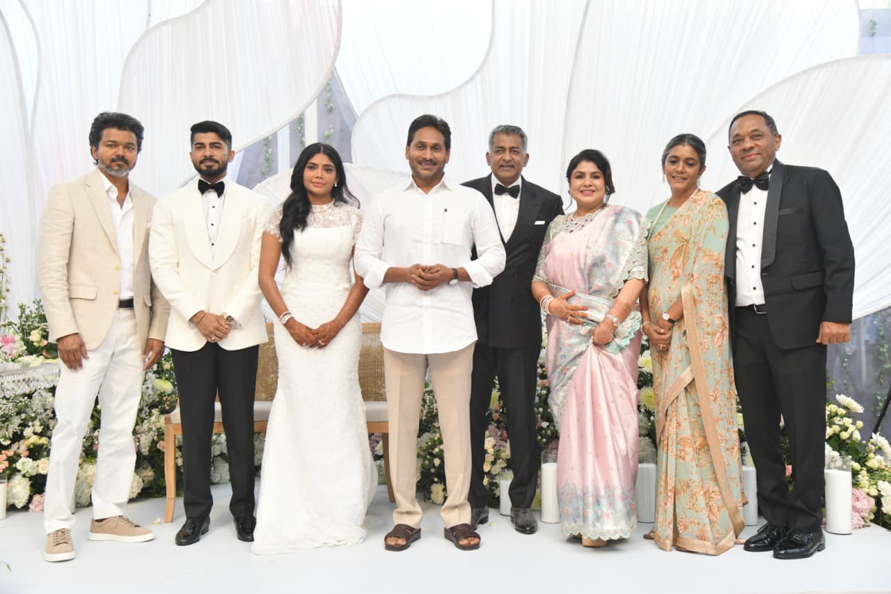 Jagan with Tamil Hero Vijay Photos