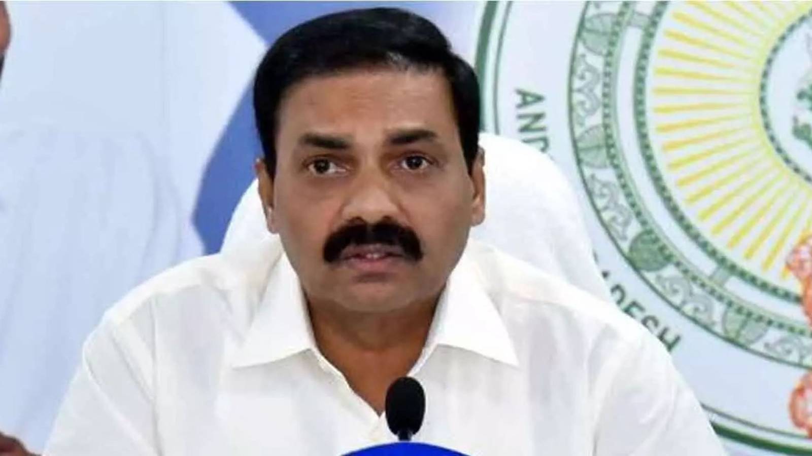 Kakani Govardhan Reddy police notice