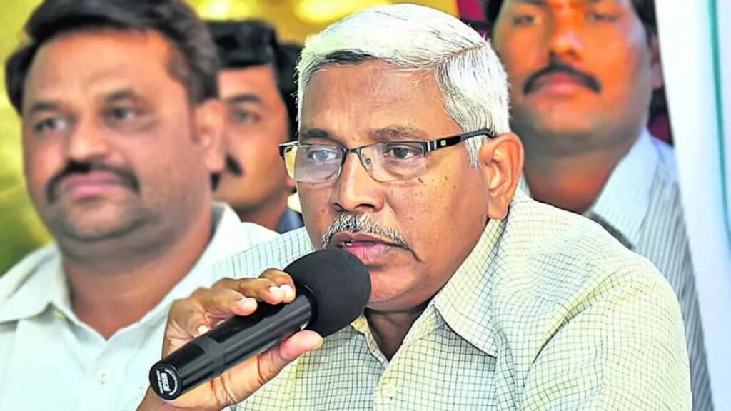 Kodandaram KCR jaati pita controversy