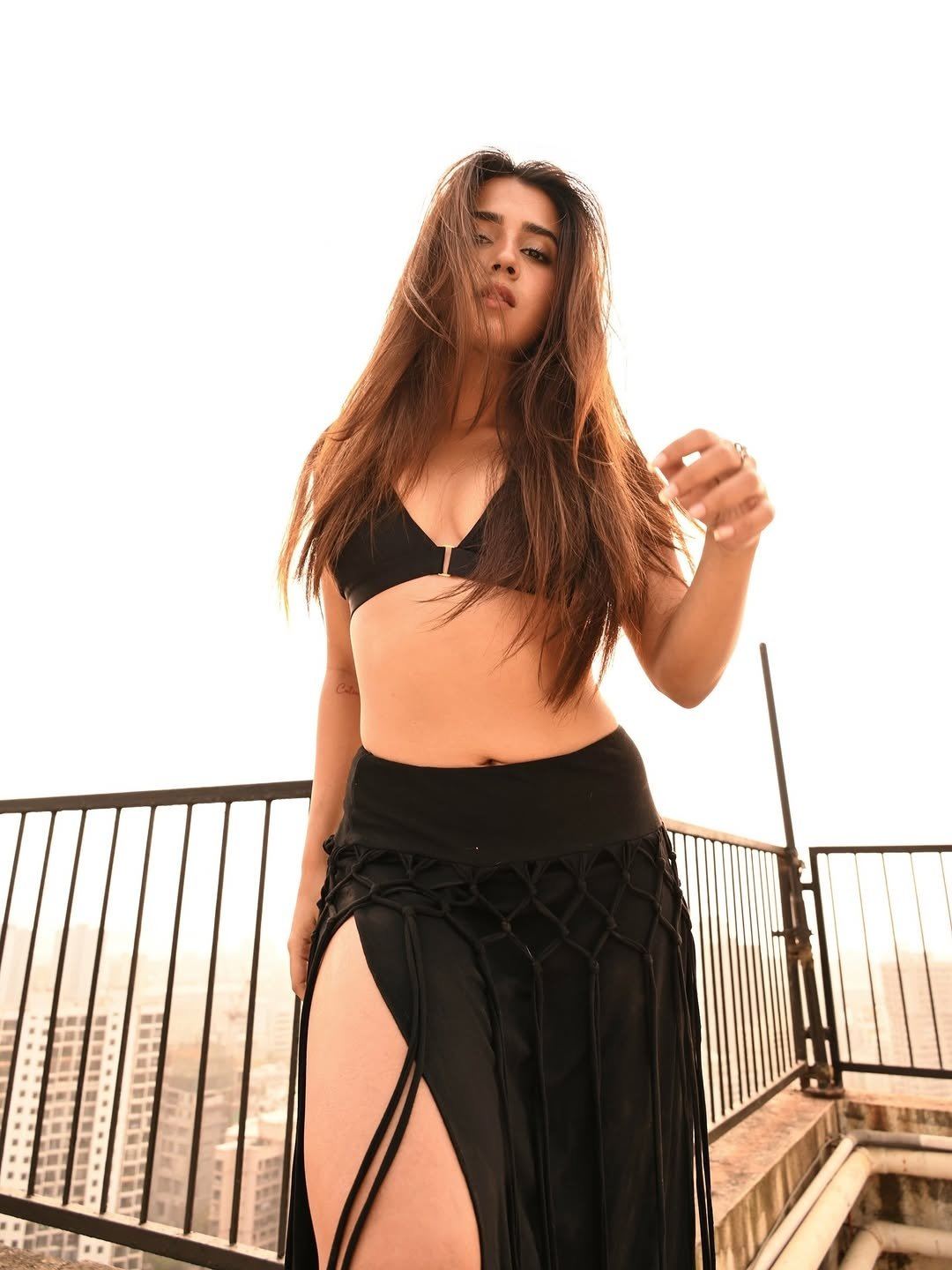 Edgy Roshni Walia Slays In A Bold Bikini Style.