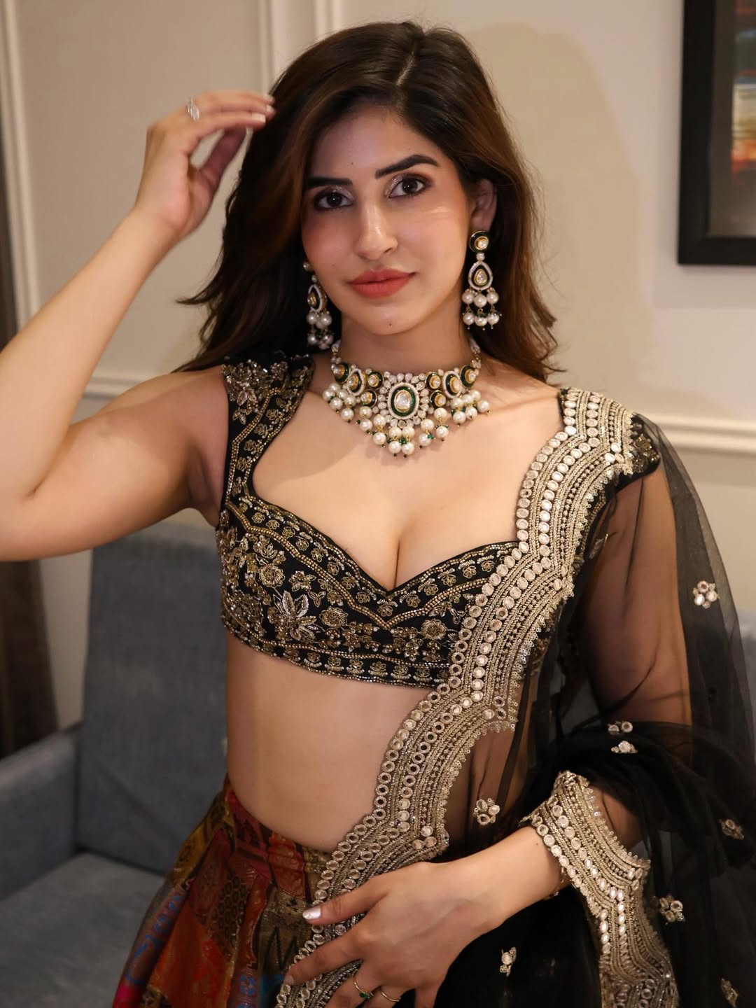 Sakshi Malik Flaunting Toned Midriff In Lehenga