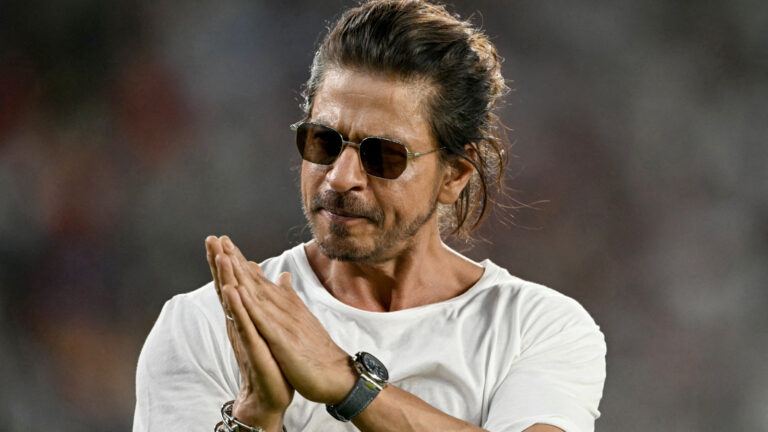 Shah Rukh Khan rumour debate