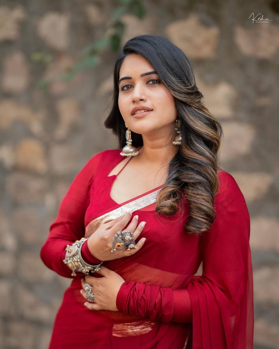 Sravanthi Chokarapu Traditional Glam Style