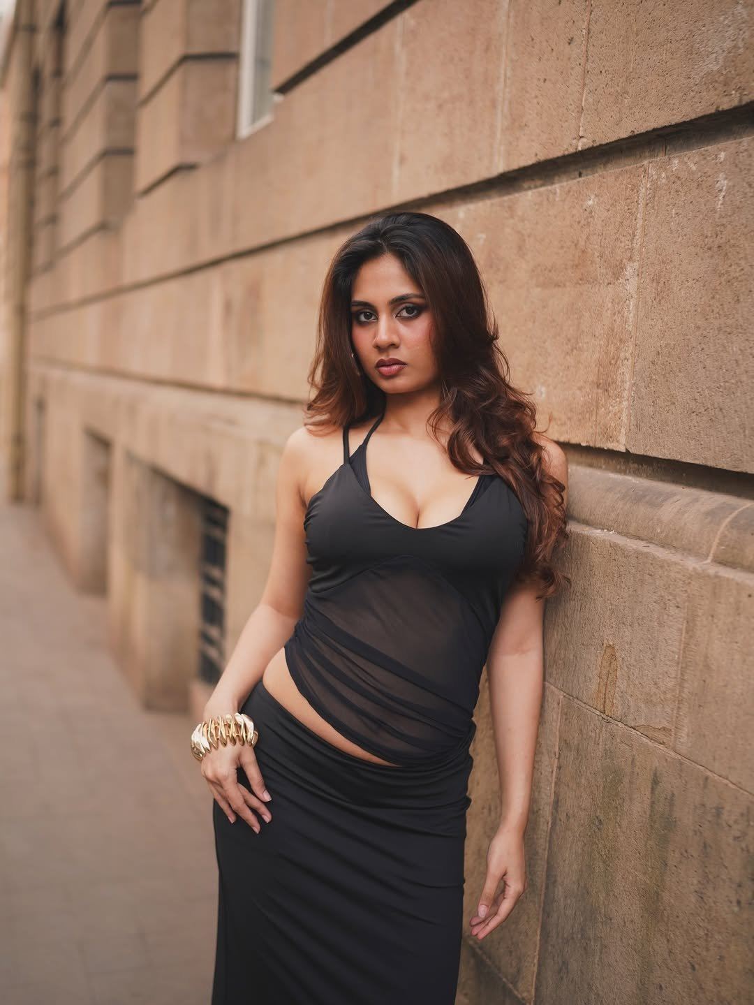 Srushti Bannatti Flaunting Golden Hour Goddess.