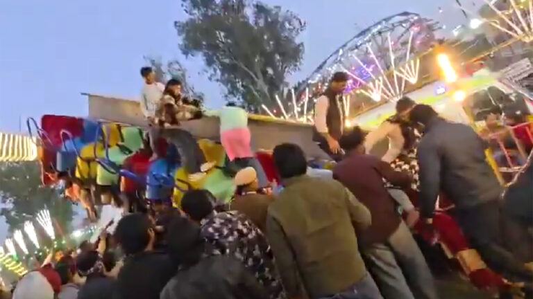 Surajkund fair joy ride accident scene