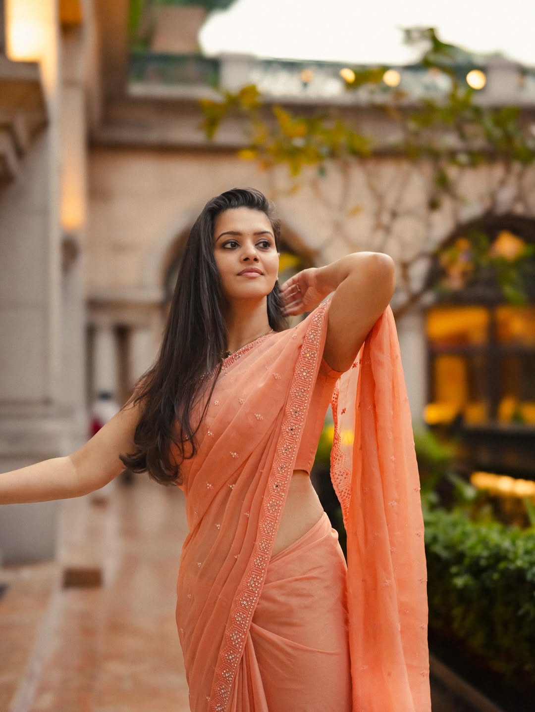 Swathishta Krishnan Glows In Ethnic Fashion Mood