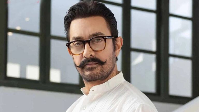 Aamir Khan Gowariker script discussion