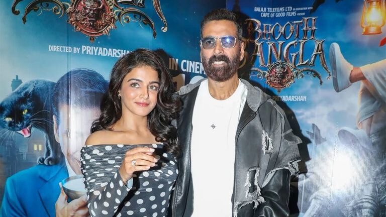 KRK controversy on Akshay Kumar