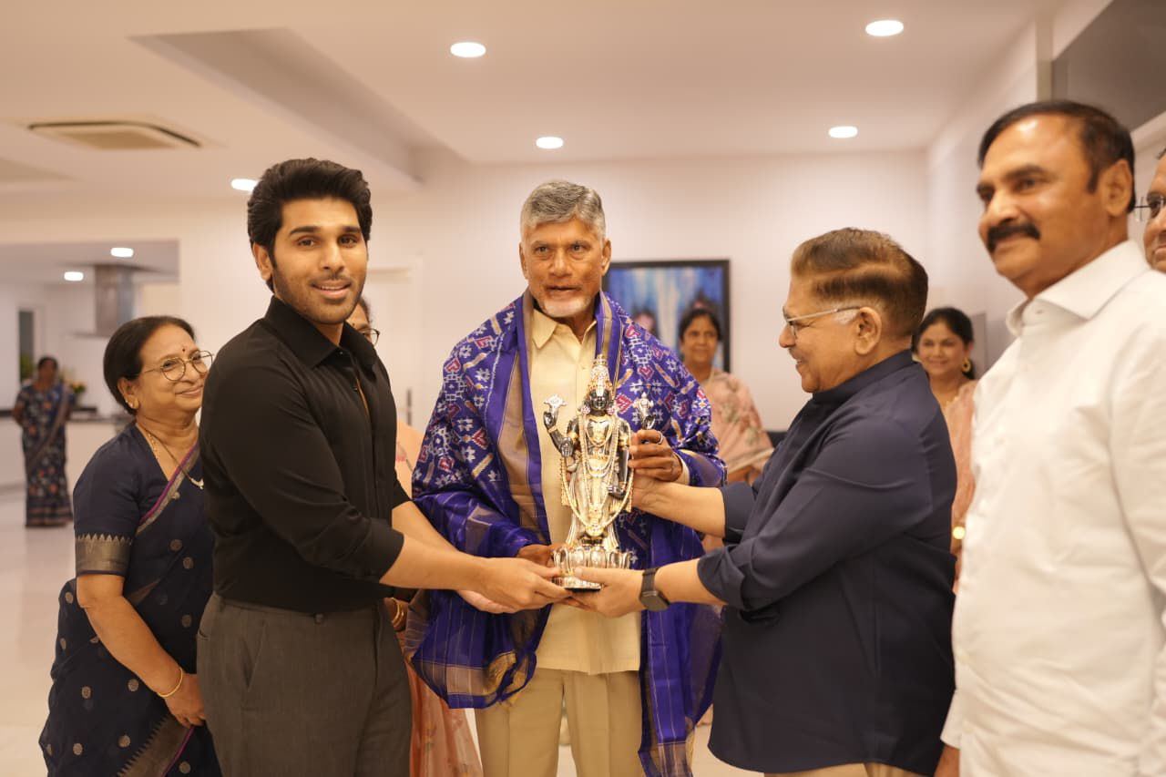Allu Aravind Welcoming CM Chandrababu Naidu