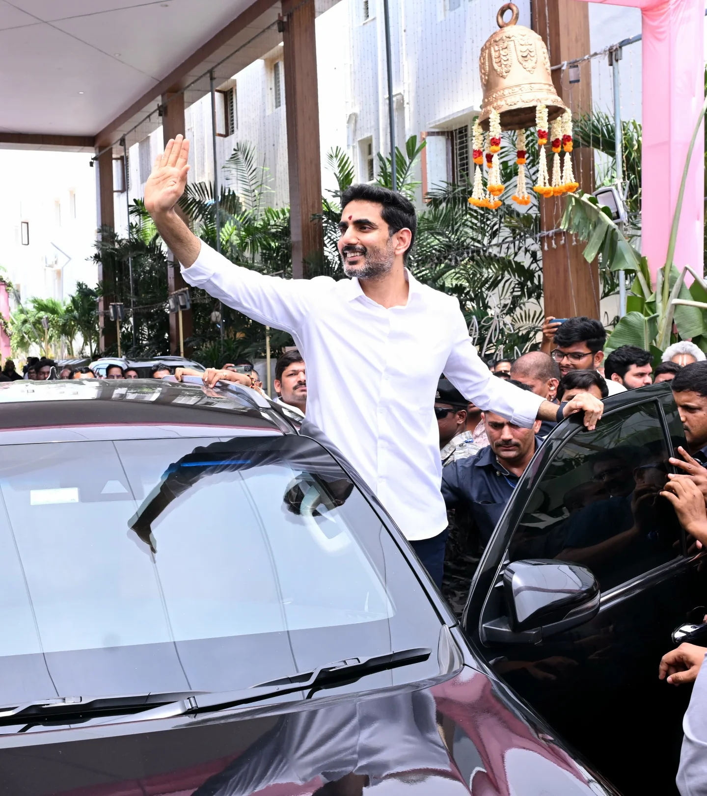 CBN, Nara Lokesh & Revanth Reddy at Dhulipalla Narendra's Daughter Wedding