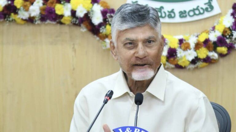 Chandrababu Naidu Ego Lesson to ministers