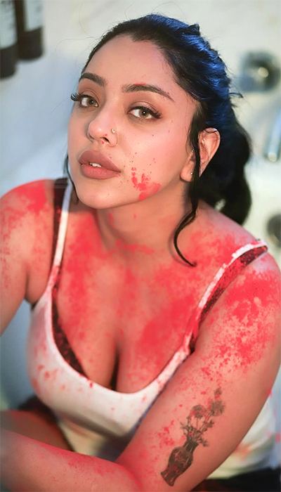 Deviyani Sharma Displaying Classy Festive Style