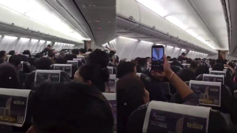 Flight delay viral video passengers fun