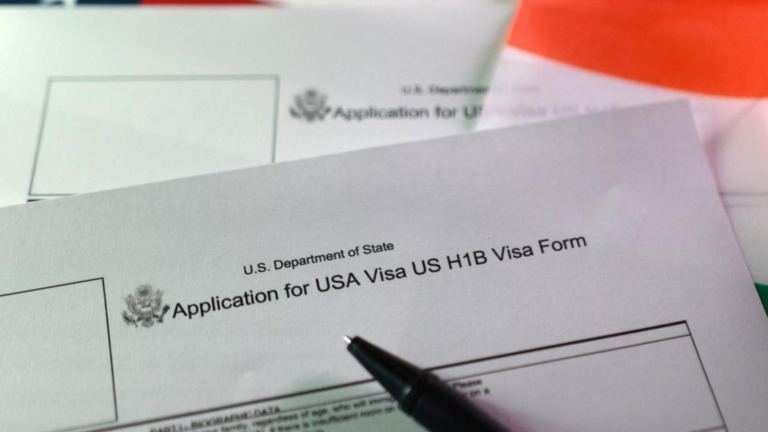 H-1B I-94 document mismatch