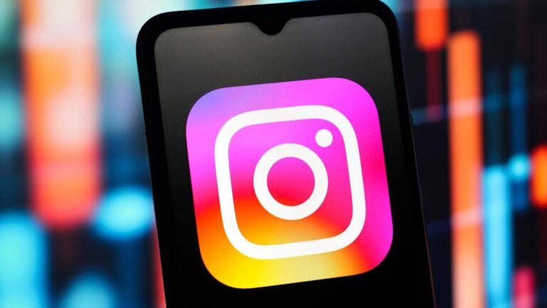 Instagram privacy encryption debate