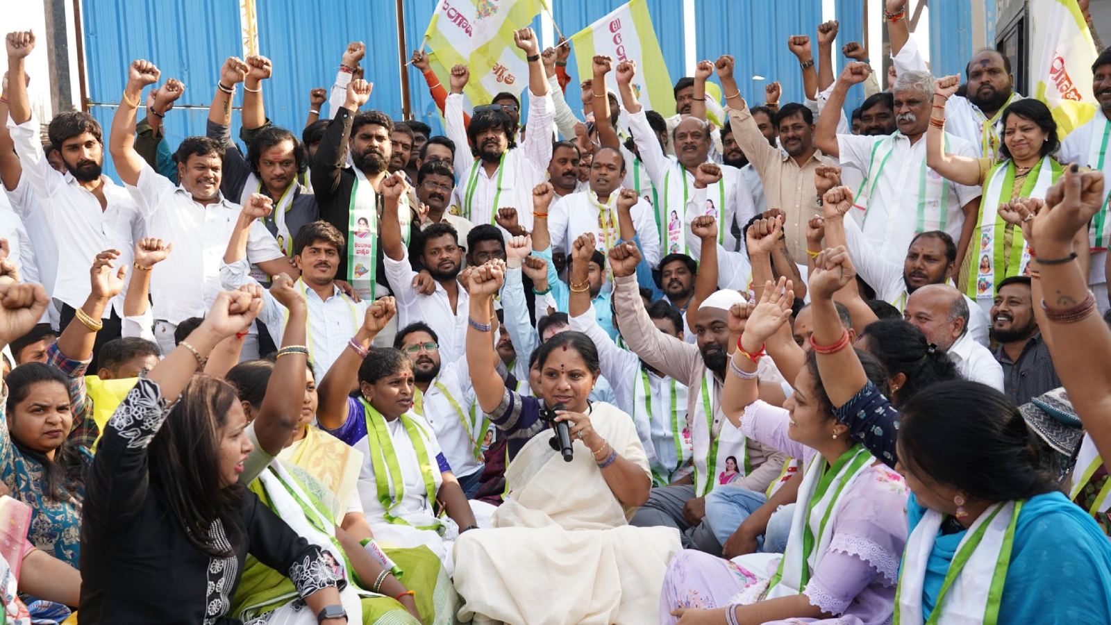 Kalvakuntla Kavitha leading Jagruti protest during her new political journey in Telangana
