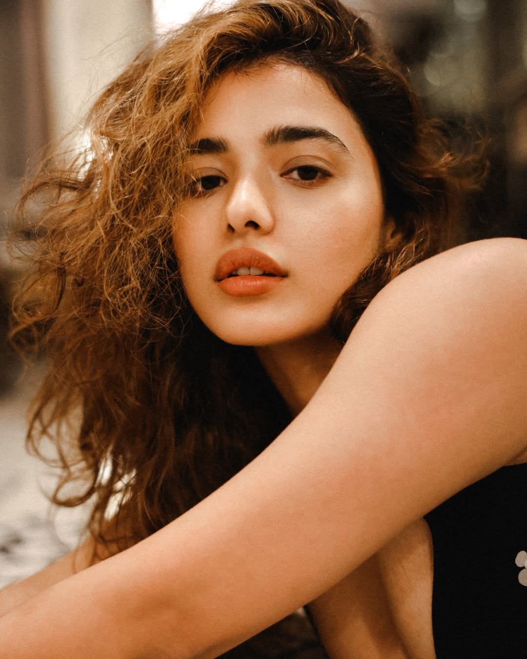 Ketika Sharma Showcases Her Sharp Edgy Features
