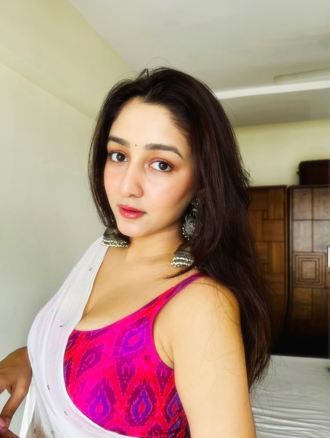 Kuhoo Paranjape Striking A Confident Indoor Pose