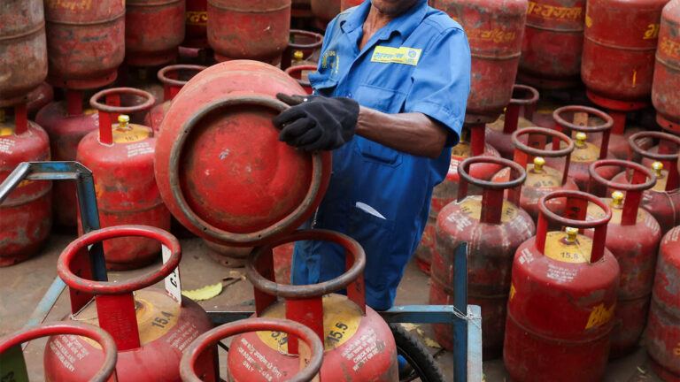 Hyderabad Police Warn About LPG Delivery Scam