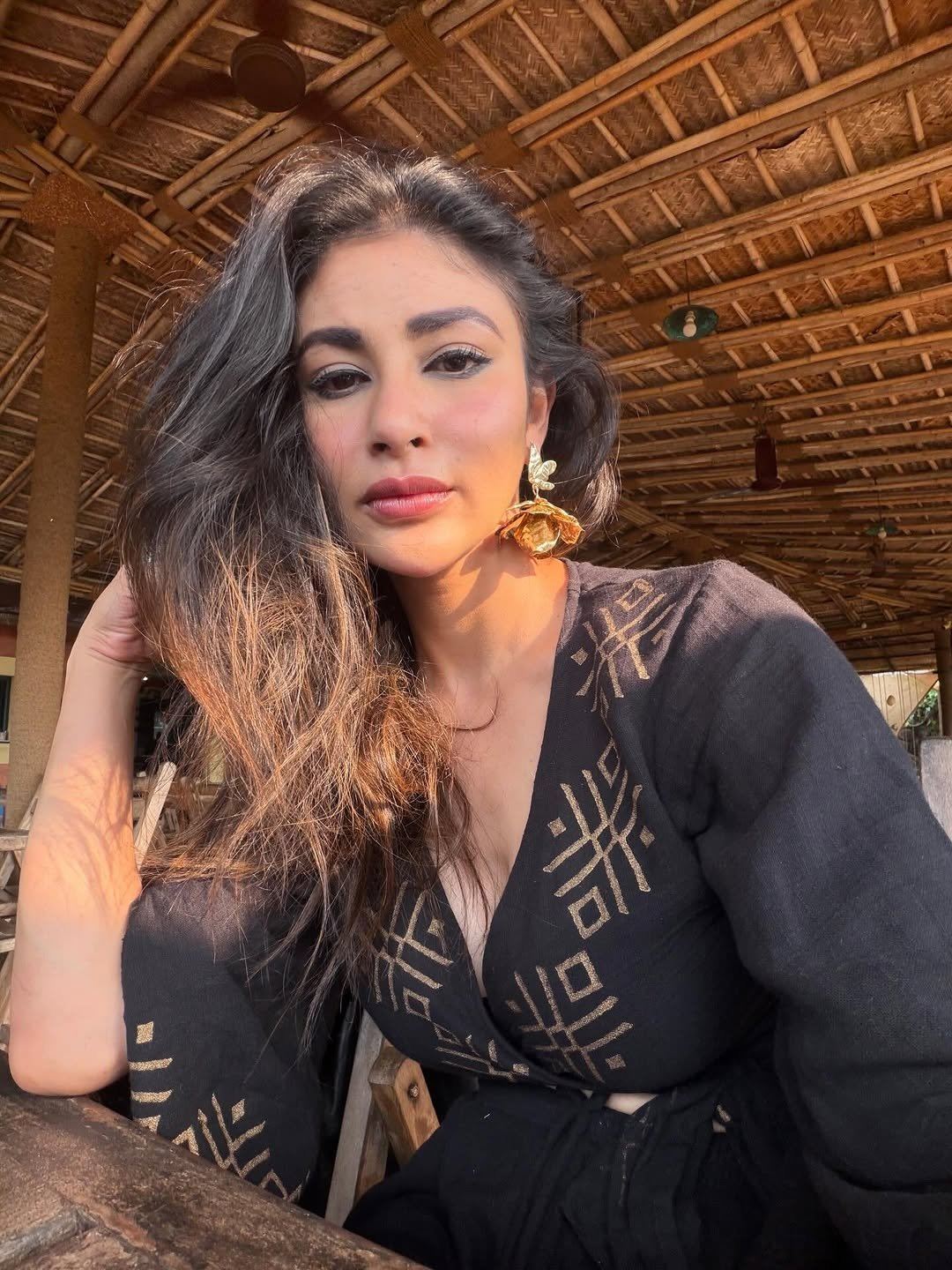 Mouni Roy glamorous black outfit look