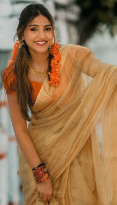 Pranavi Manukonda Ethnic Saree Photoshoot