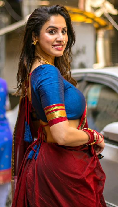 Priyanka Kholgade Intense Look In Maroon Drape