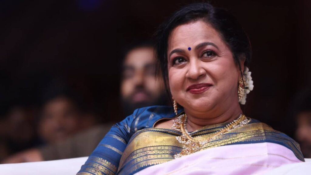 Radhika Sarathkumar Thaai Kizhavi success meet