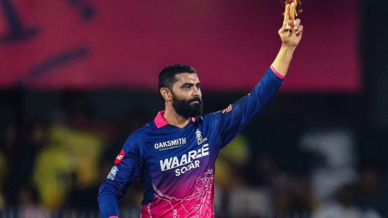 Ravindra Jadeja RR bowling vs CSK