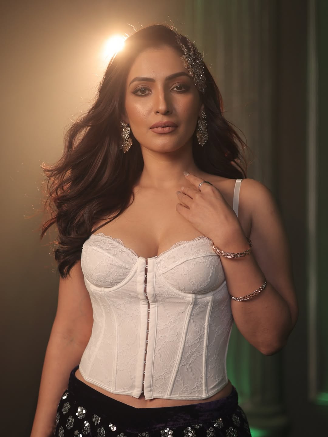 Shivangi Verma Sassy Expression In Shimmer Set