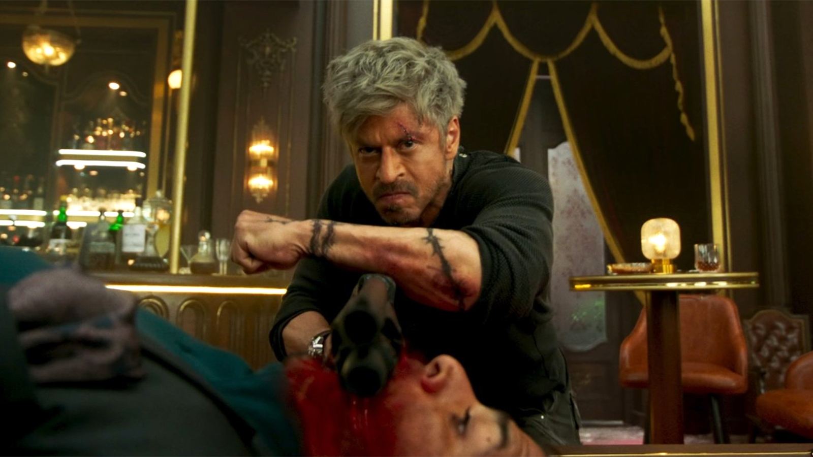 SRK and Suhana filming King Dussehra scene