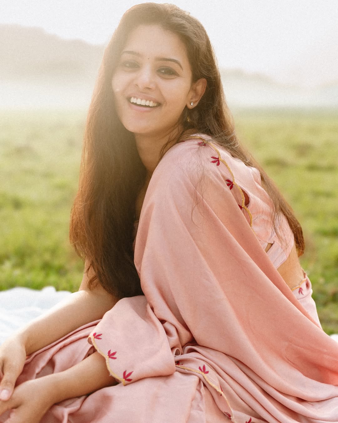 Swathishta Krishnan Smiling Bright In Saree Look